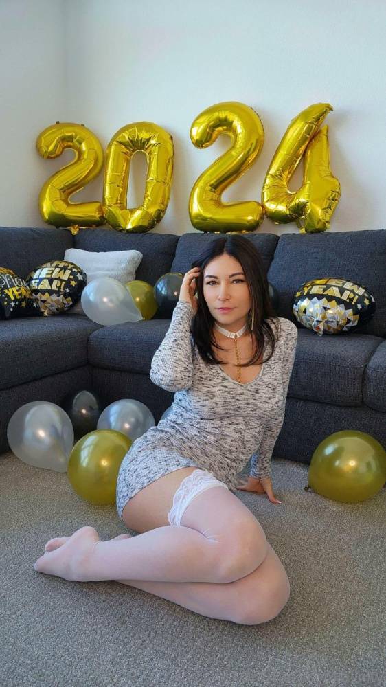 Alinity Nude Lingerie New Years Onlyfans Set Leaked - #21