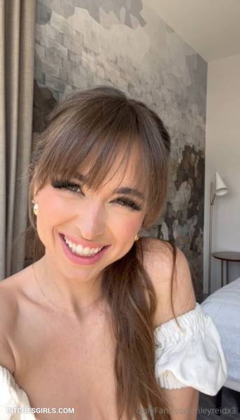 Riley Reid Pornstar Photos For Free - Letrileylive Onlyfans Leaked Naked Pics on myfansite.net